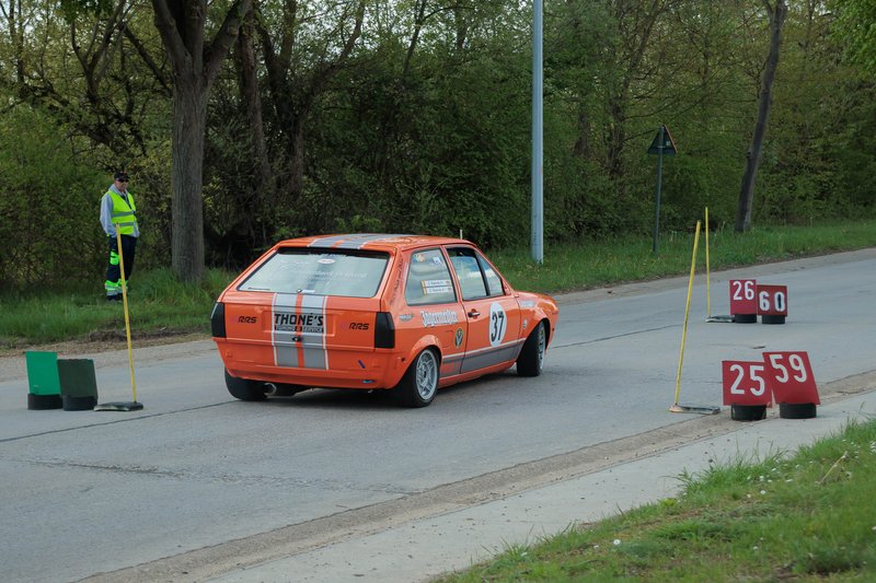 2L4B1979.jpg