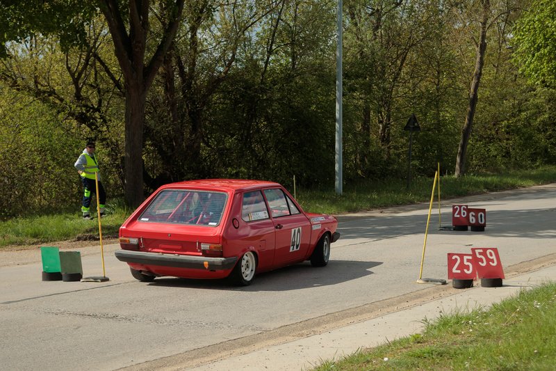 2L4B1987.jpg