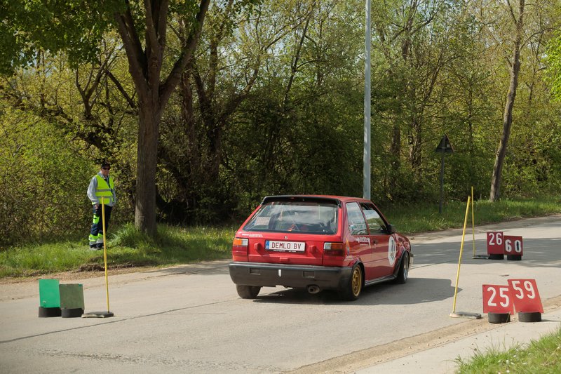 2L4B1990.jpg