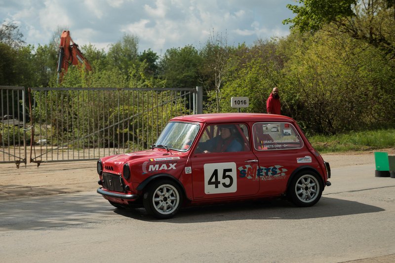 2L4B1995.jpg