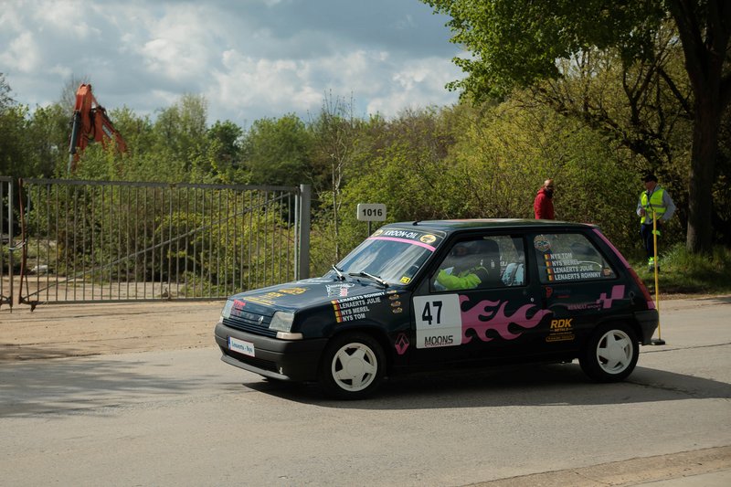 2L4B1997.jpg