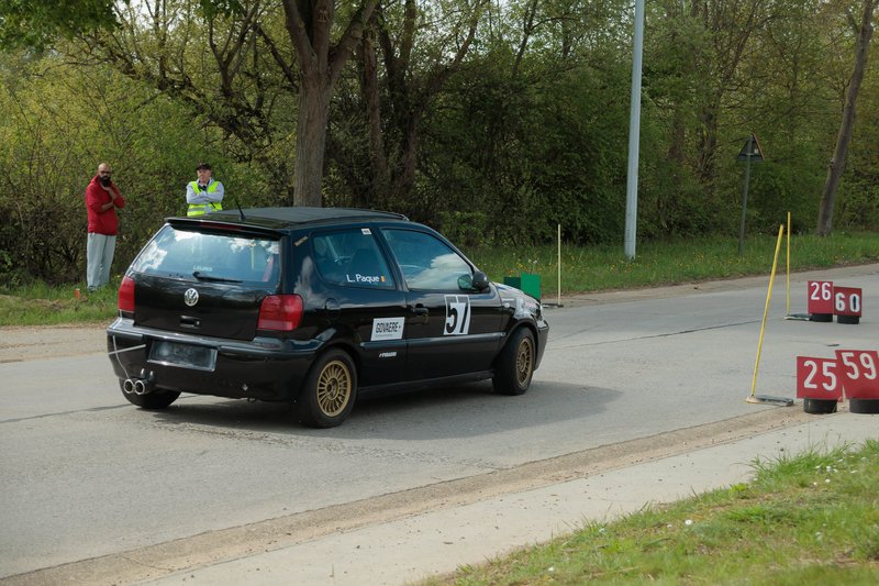 2L4B2008.jpg