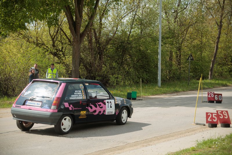 2L4B2022.jpg
