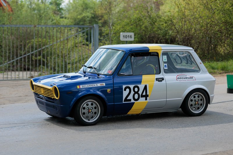 2L4B2083.jpg