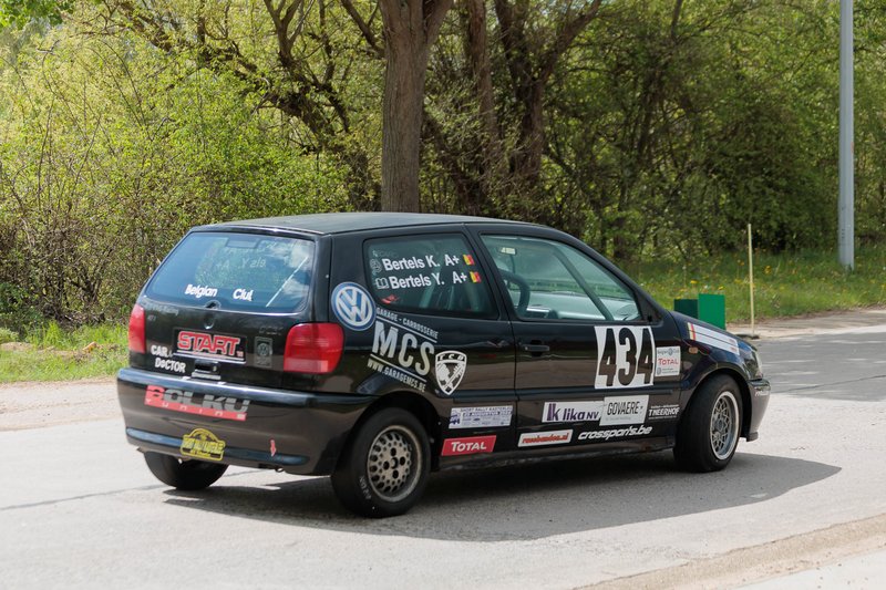 2L4B2093.jpg