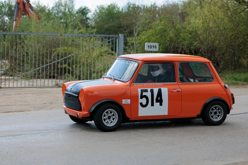 2L4B2094.jpg
