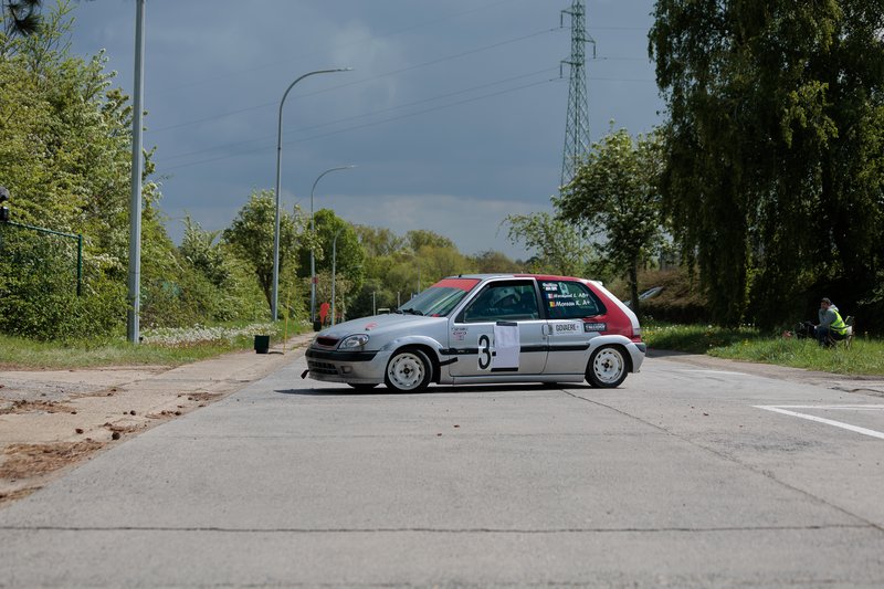 2L4B2107.jpg