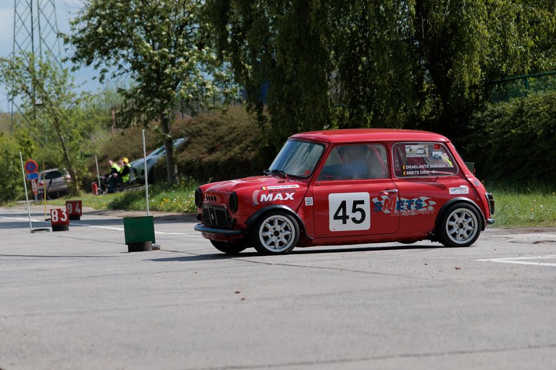 2L4B2153.jpg