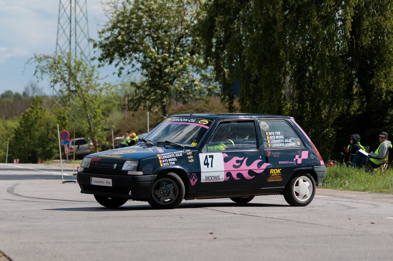 2L4B2155.jpg
