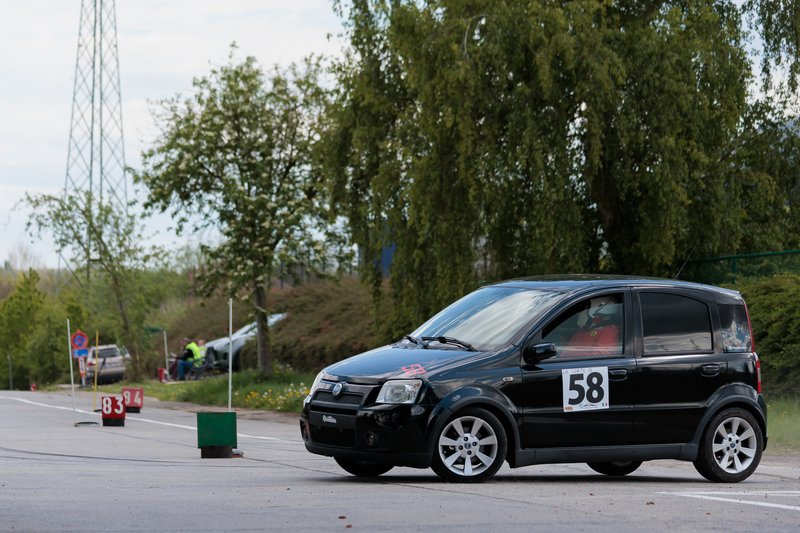 2L4B2165.jpg