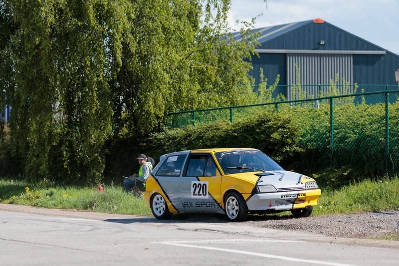 2L4B2208.jpg