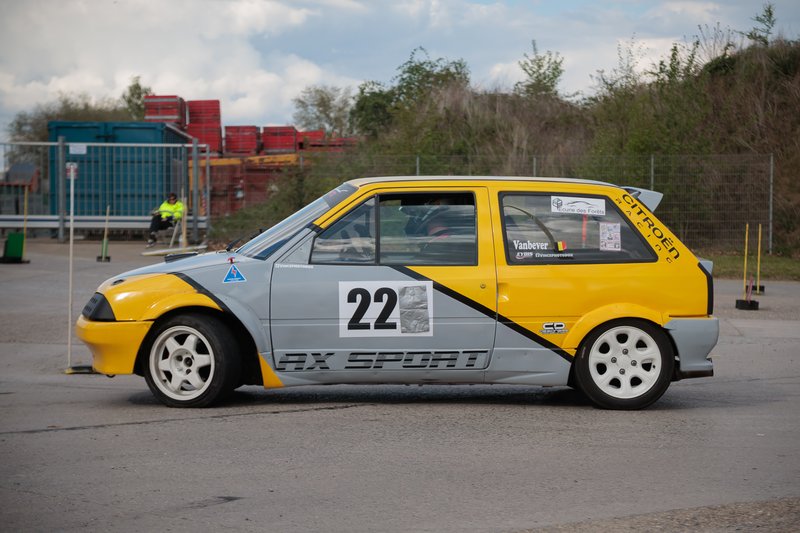 2L4B2244.jpg