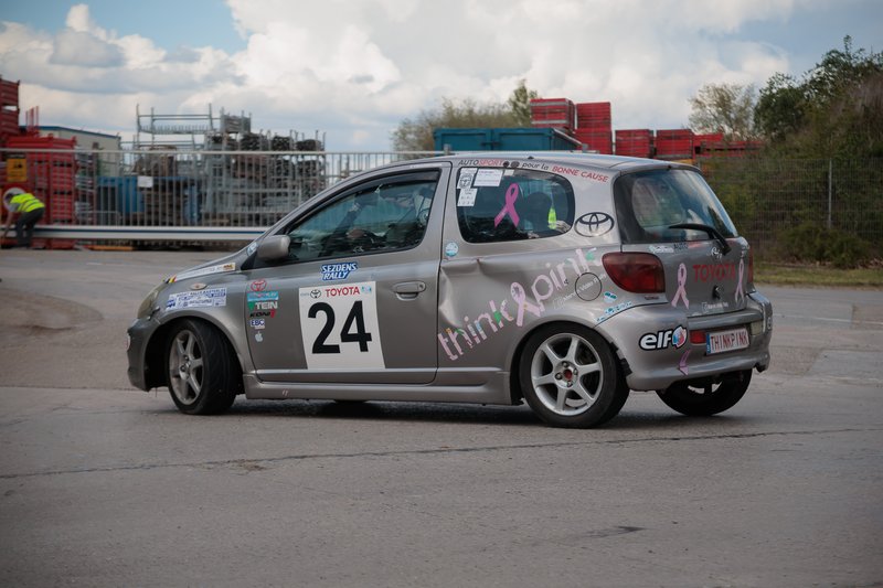2L4B2245.jpg