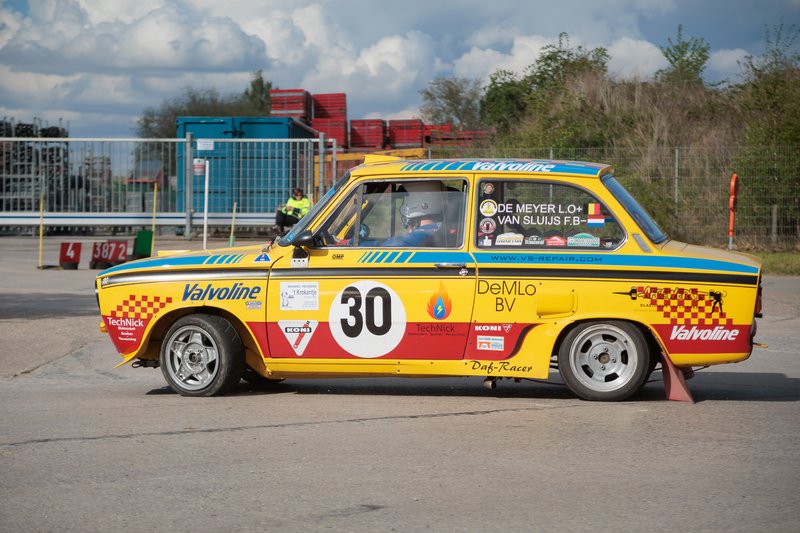 2L4B2249.jpg