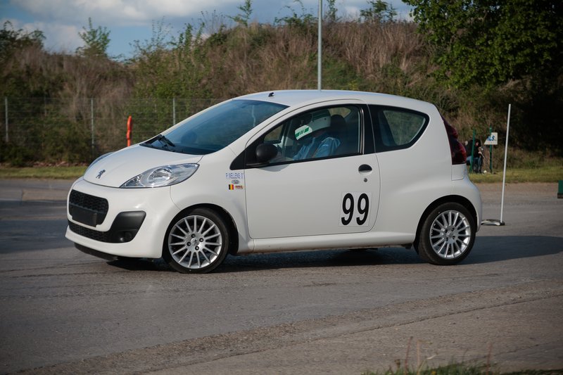 2L4B2287.jpg