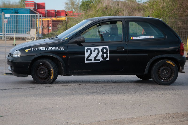 2L4B2309.jpg