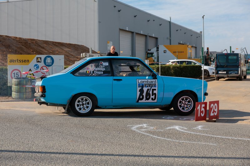 2L4B9301.jpg