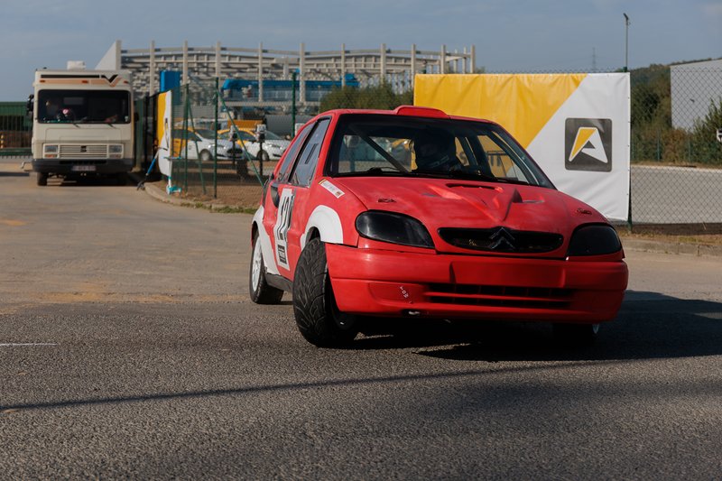 2L4B9330.jpg