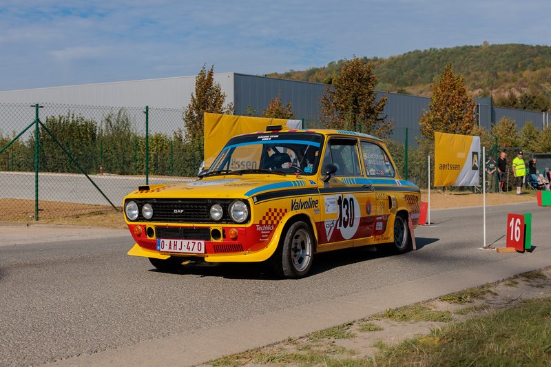 2L4B9364.jpg